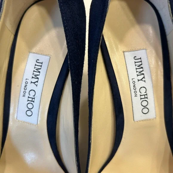Jimmy Choo Navy Suede Chunky Heel Pumps, Like New, Sz 39 1/2 - Picture 4 of 13